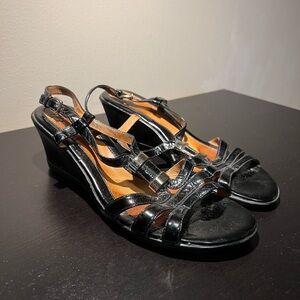 Söfft Black Strappy Wedge Sandals – Size 9.5 US